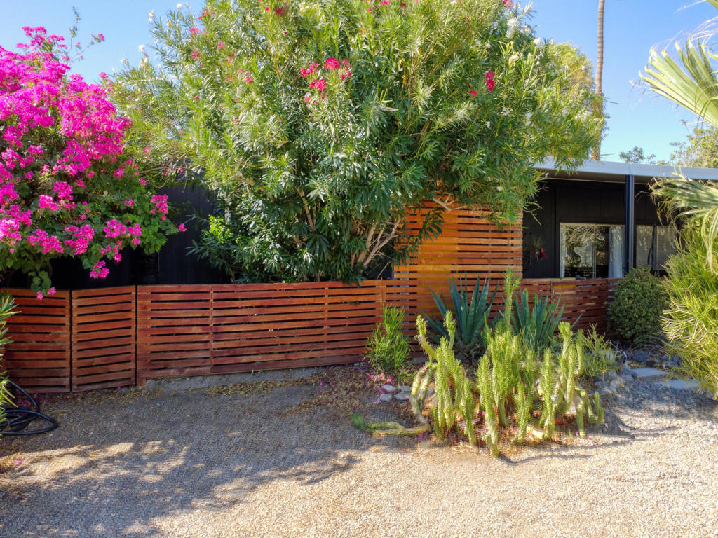 15500 Bubbling Wells Rd. #88