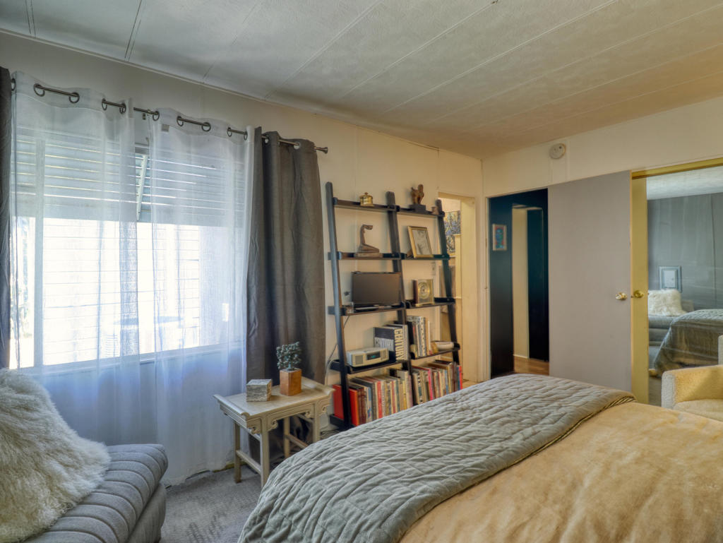 15500 Bubbling Wells Rd. #88