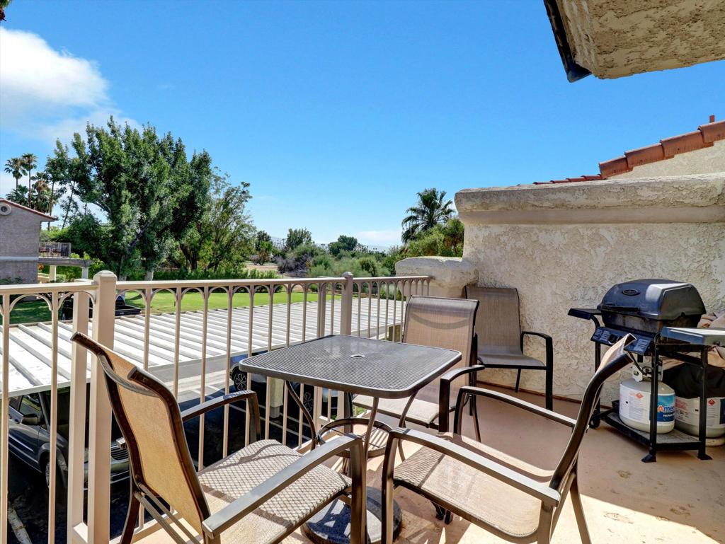 2001 E Camino Parocela G46