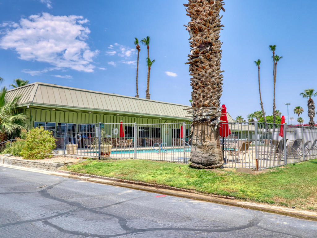 51555 Monroe St. 108