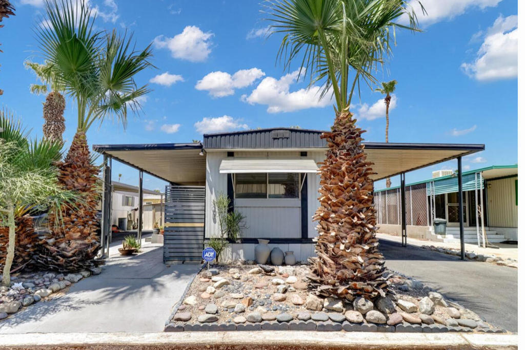 51555 Monroe St. 108