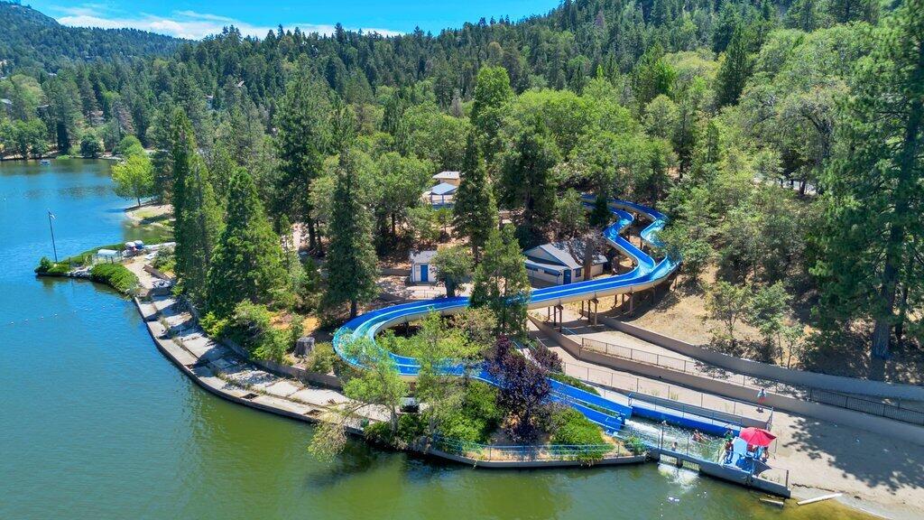 26170 Lake Forest Drive