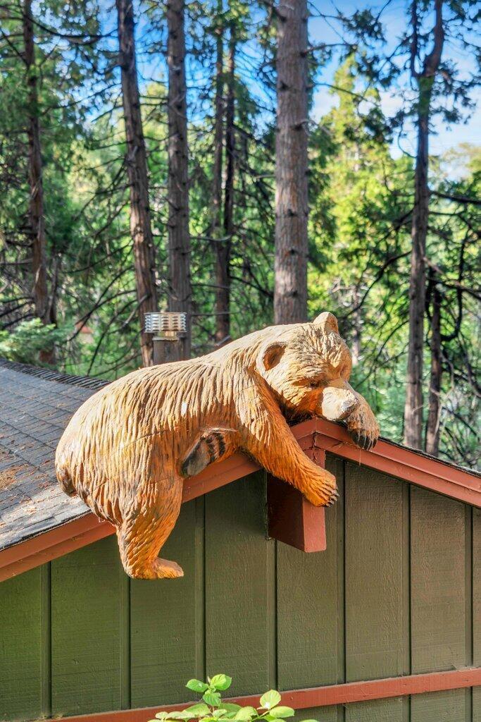 26170 Lake Forest Drive