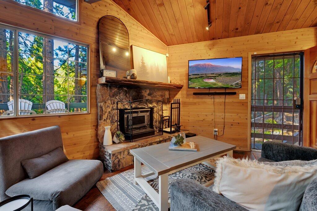 26170 Lake Forest Drive