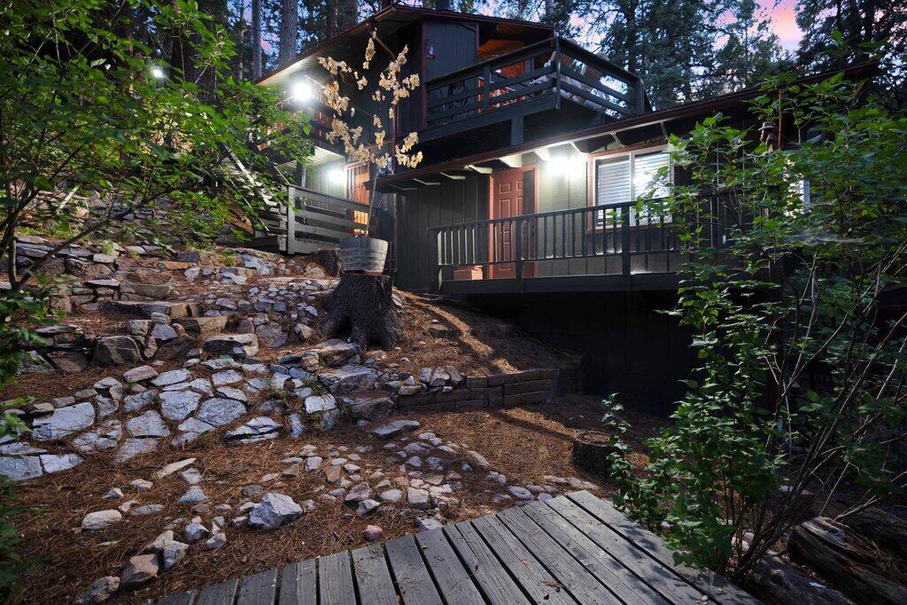 26170 Lake Forest Drive