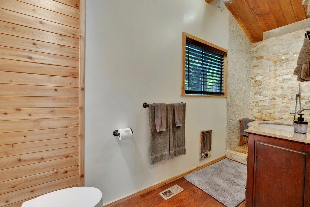 26170 Lake Forest Drive