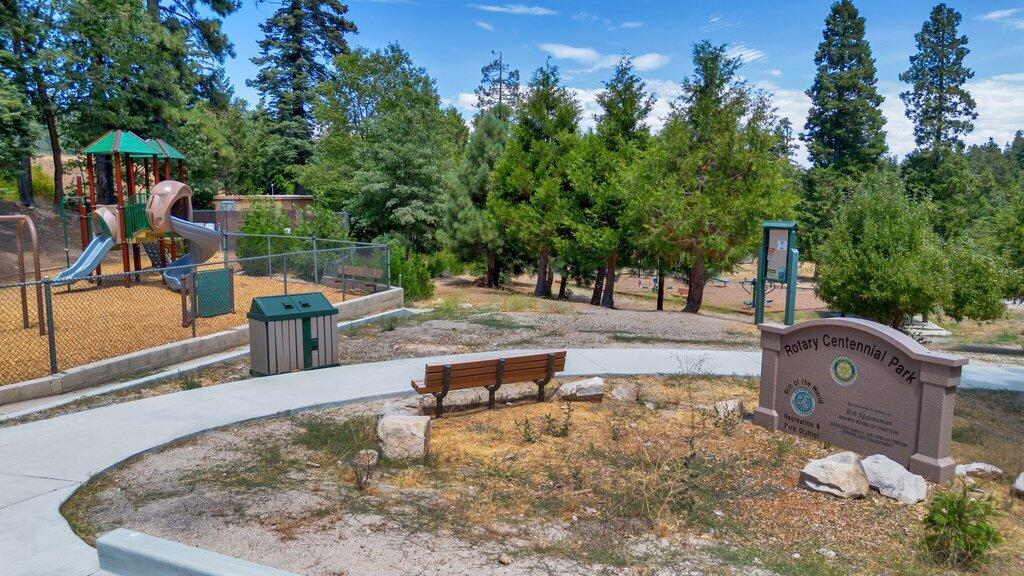 26170 Lake Forest Drive