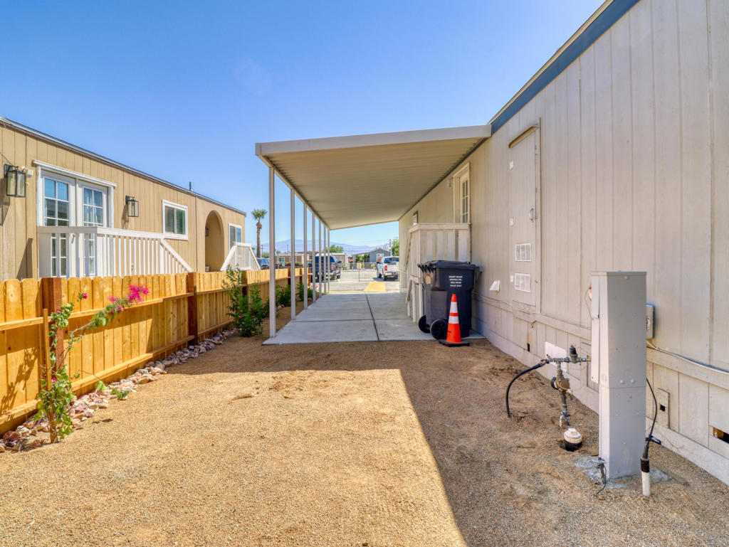 15685 Palm Drive #25