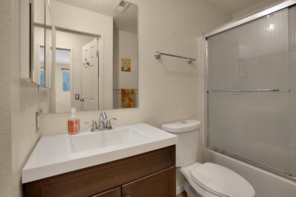 2857 N Los Felices Road 204