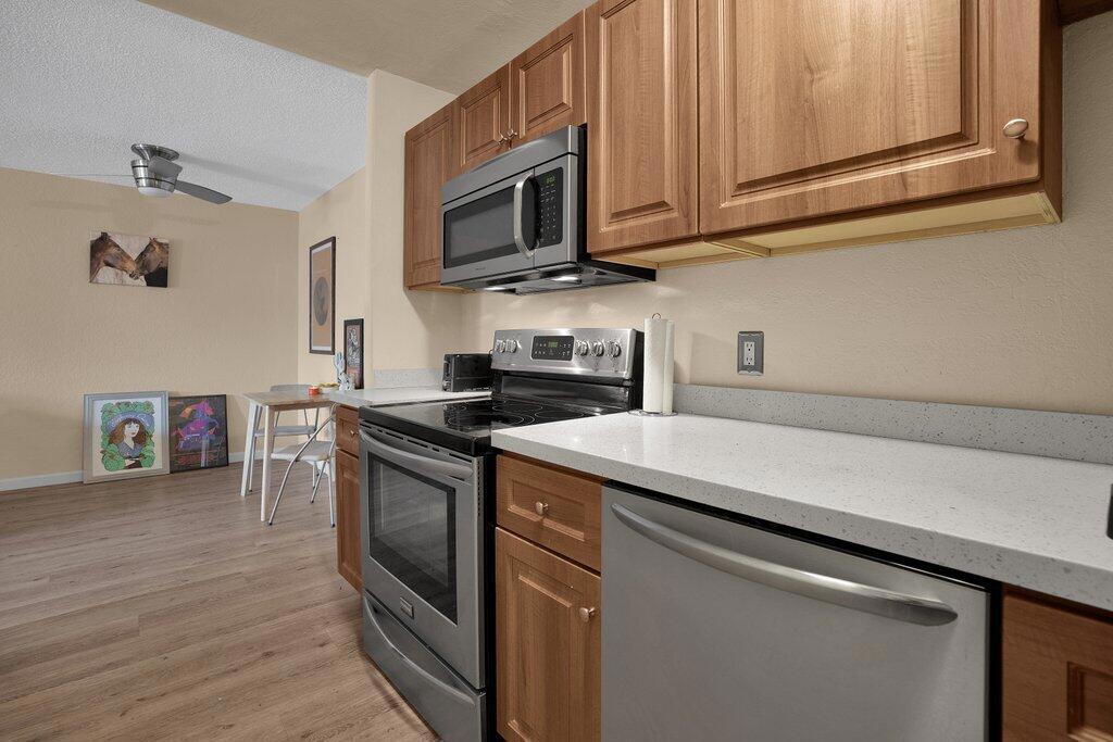 2857 N Los Felices Road 204