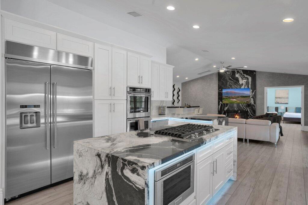 79015 Dune Lake Street