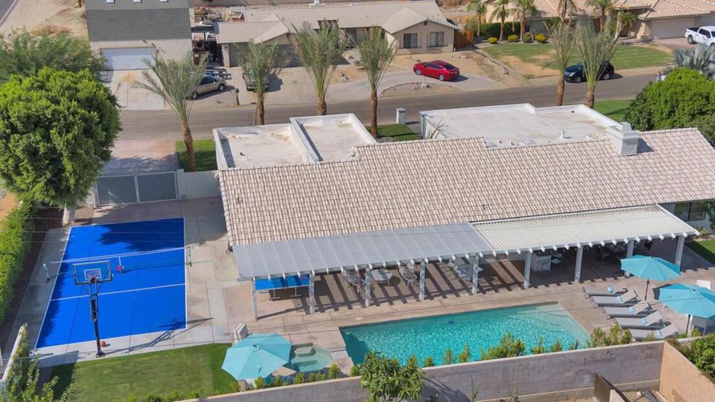 79015 Dune Lake Street