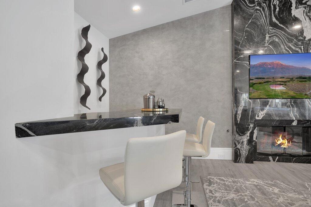 79015 Dune Lake Street