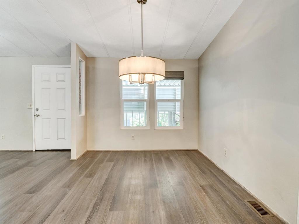 46618 Madison Street 74