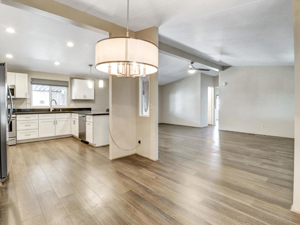 46618 Madison Street 74