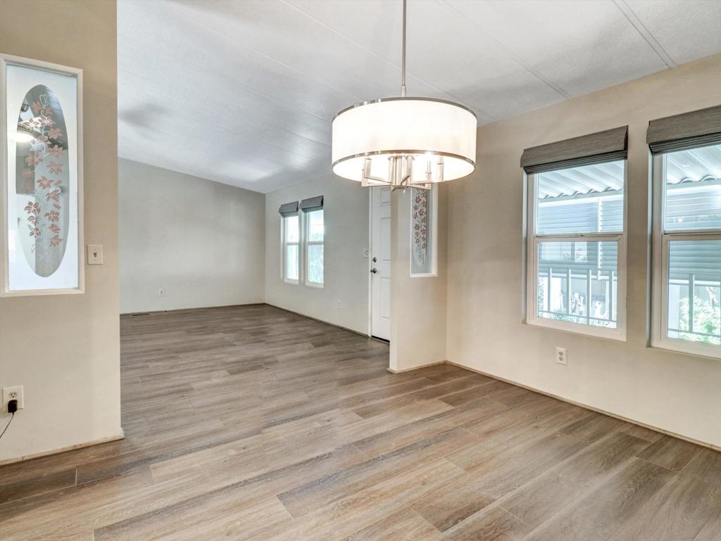 46618 Madison Street 74