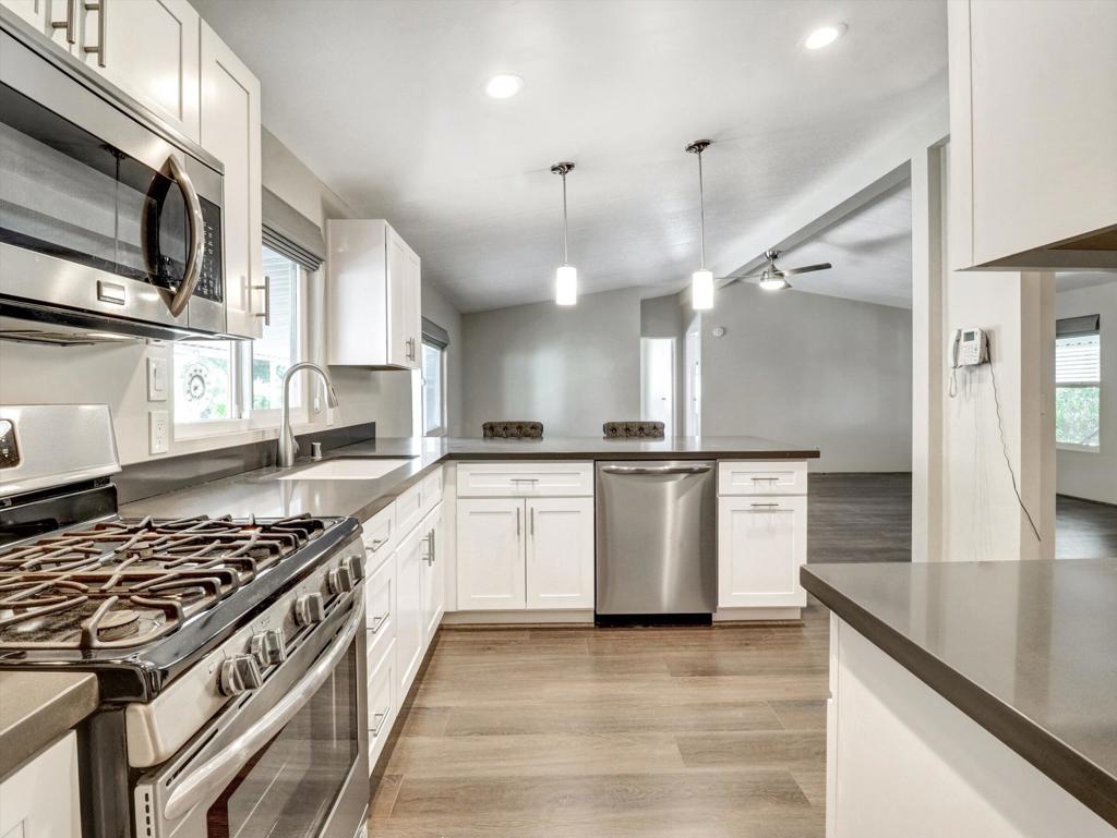 46618 Madison Street 74