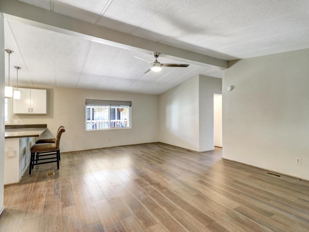 46618 Madison Street 74