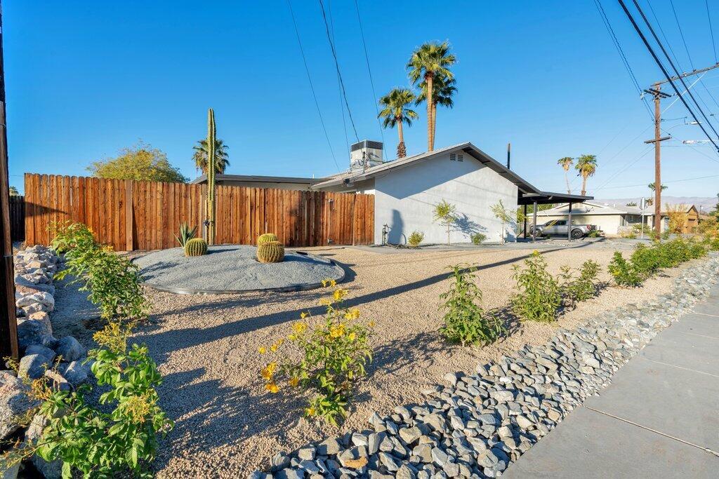 77330 California Drive