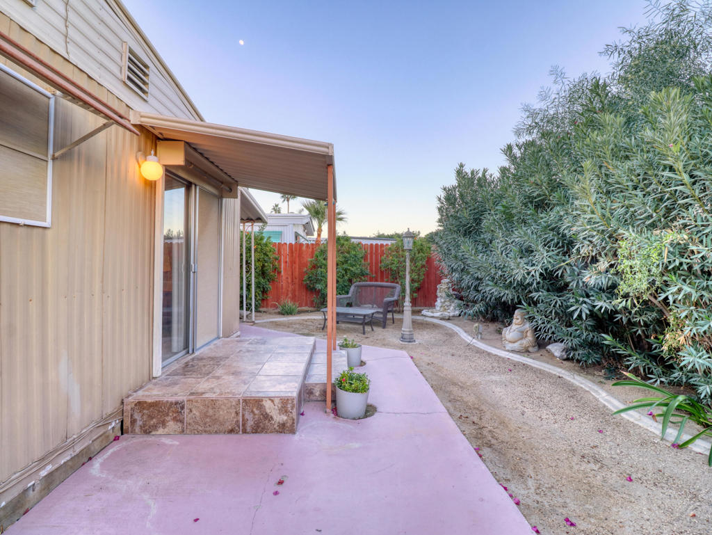 51555 Monroe St. #19