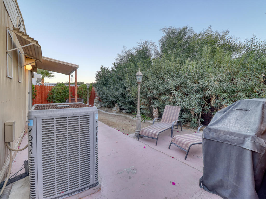 51555 Monroe St. #19