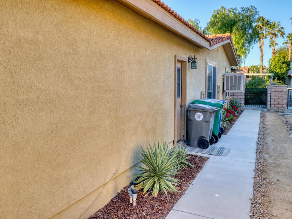 77824 Sunnybrook Drive