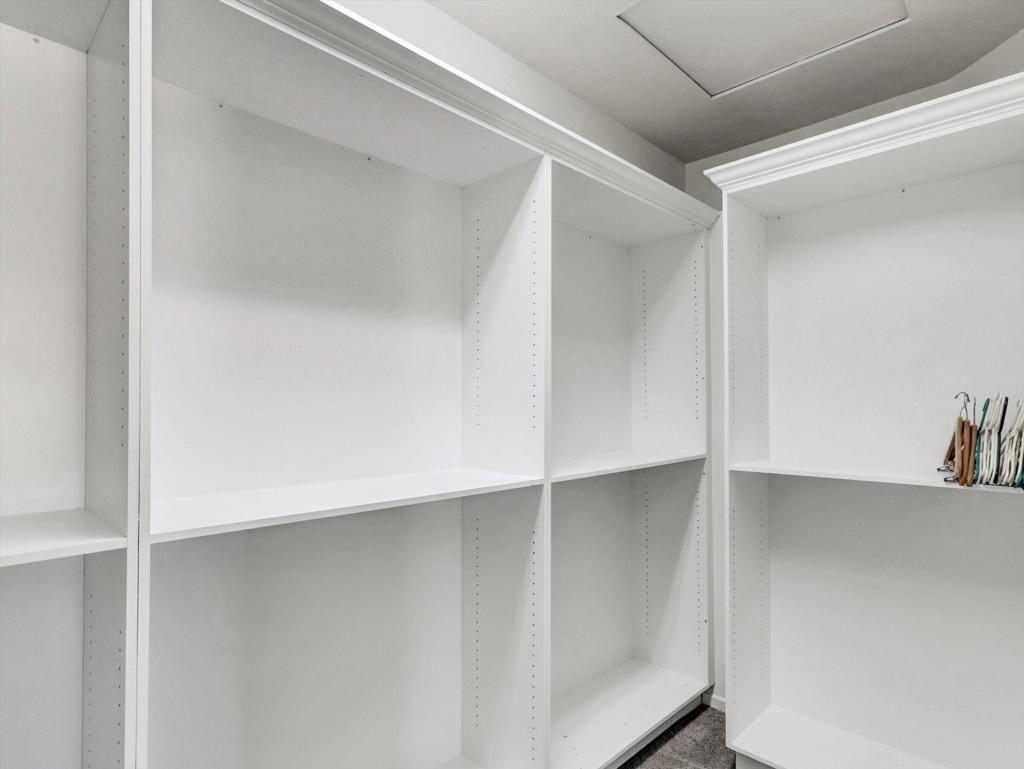 81070 Sentry Ct. Court