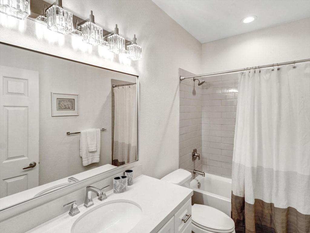 81070 Sentry Ct. Court