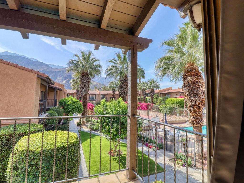 291 E Mel Avenue 342