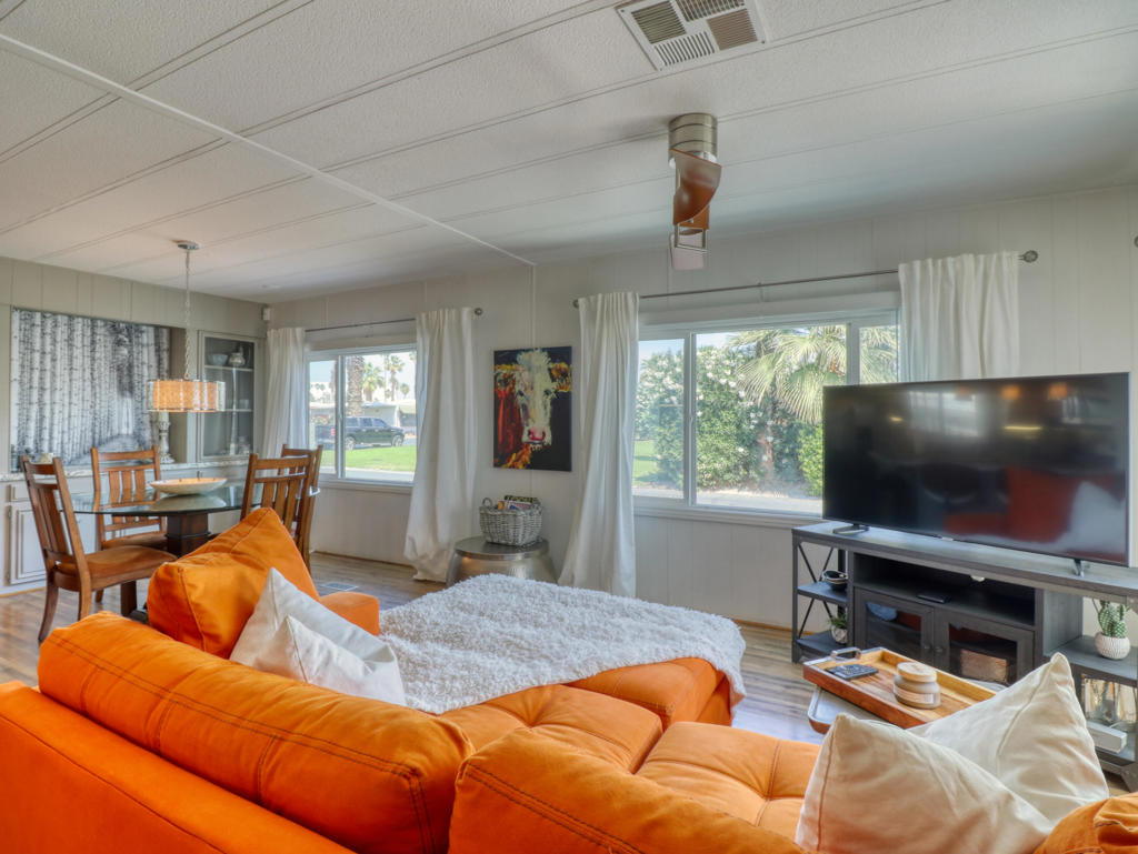 51555 Monroe St. #18