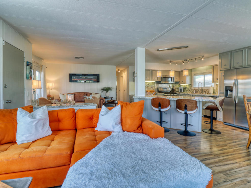 51555 Monroe St. #18