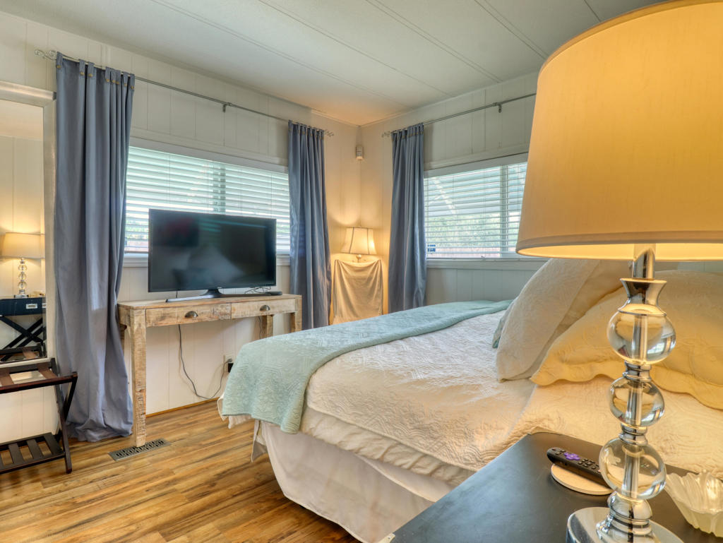 51555 Monroe St. #18