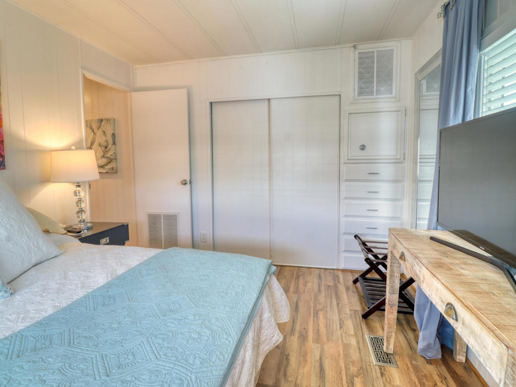 51555 Monroe St. #18