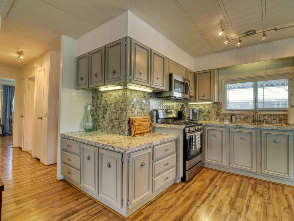 51555 Monroe St. #18