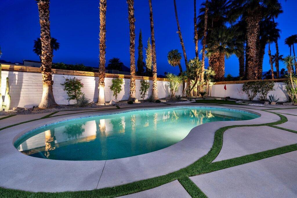 75665 Painted Desert Drive