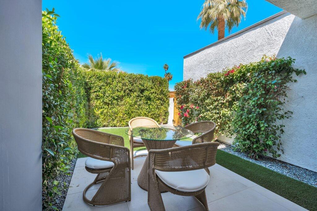 75665 Painted Desert Drive