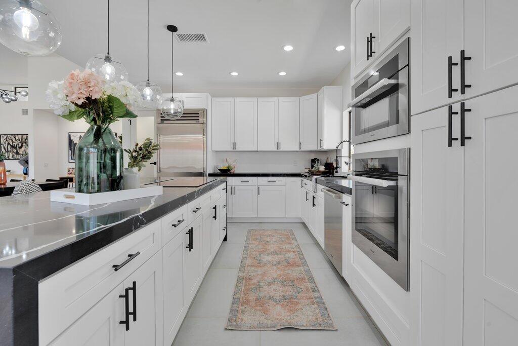 75665 Painted Desert Drive