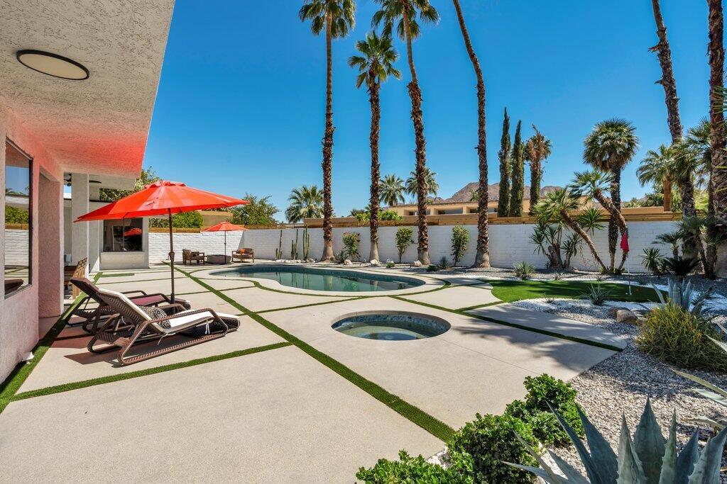 75665 Painted Desert Drive