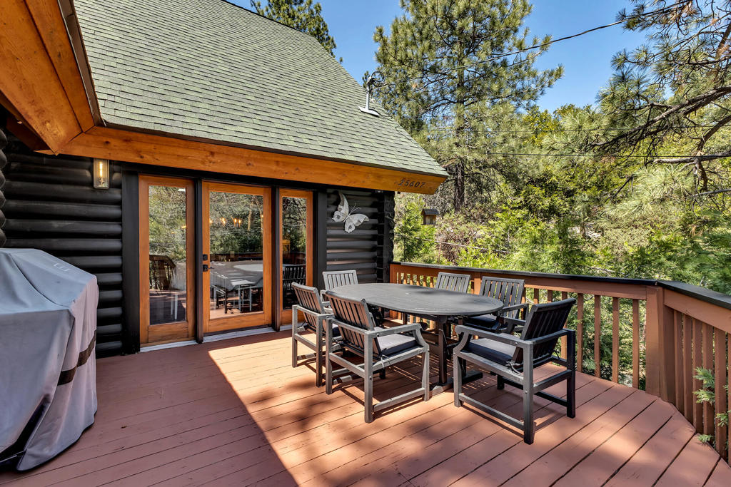 25607 Cedar Glen Drive