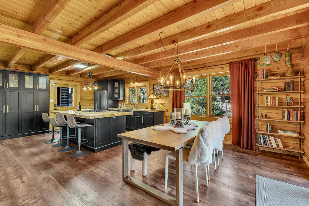 25607 Cedar Glen Drive