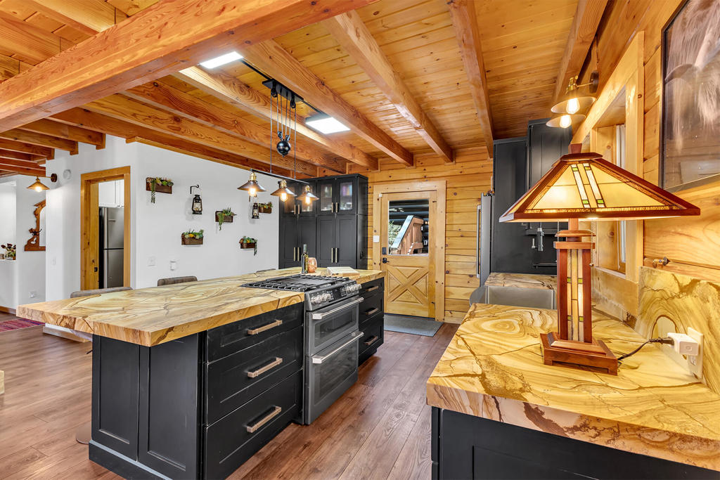 25607 Cedar Glen Drive