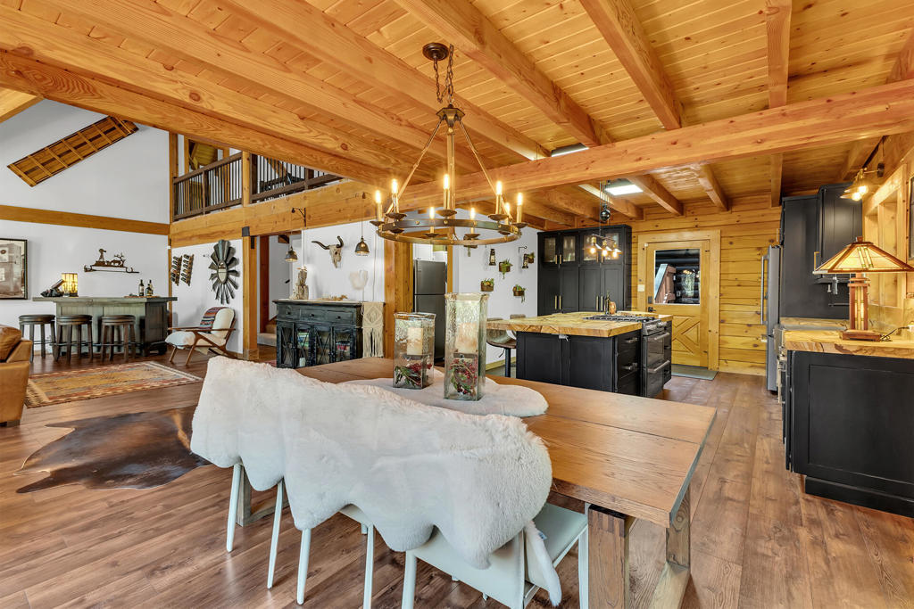 25607 Cedar Glen Drive