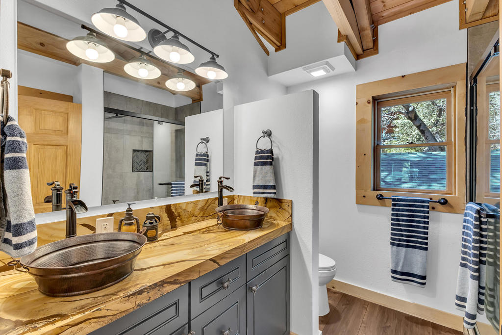 25607 Cedar Glen Drive