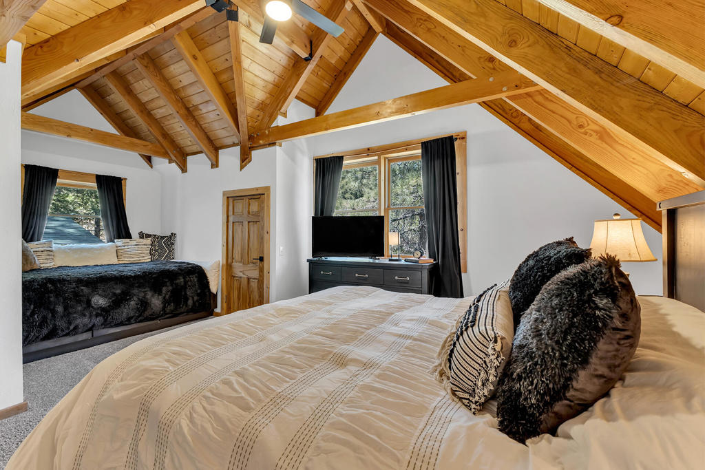 25607 Cedar Glen Drive