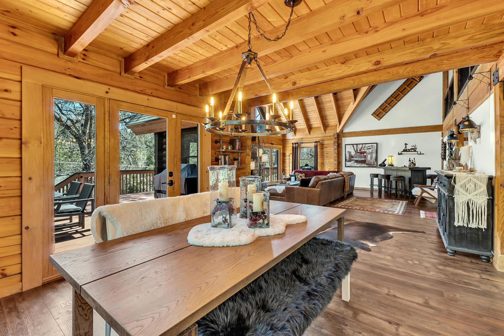 25607 Cedar Glen Drive