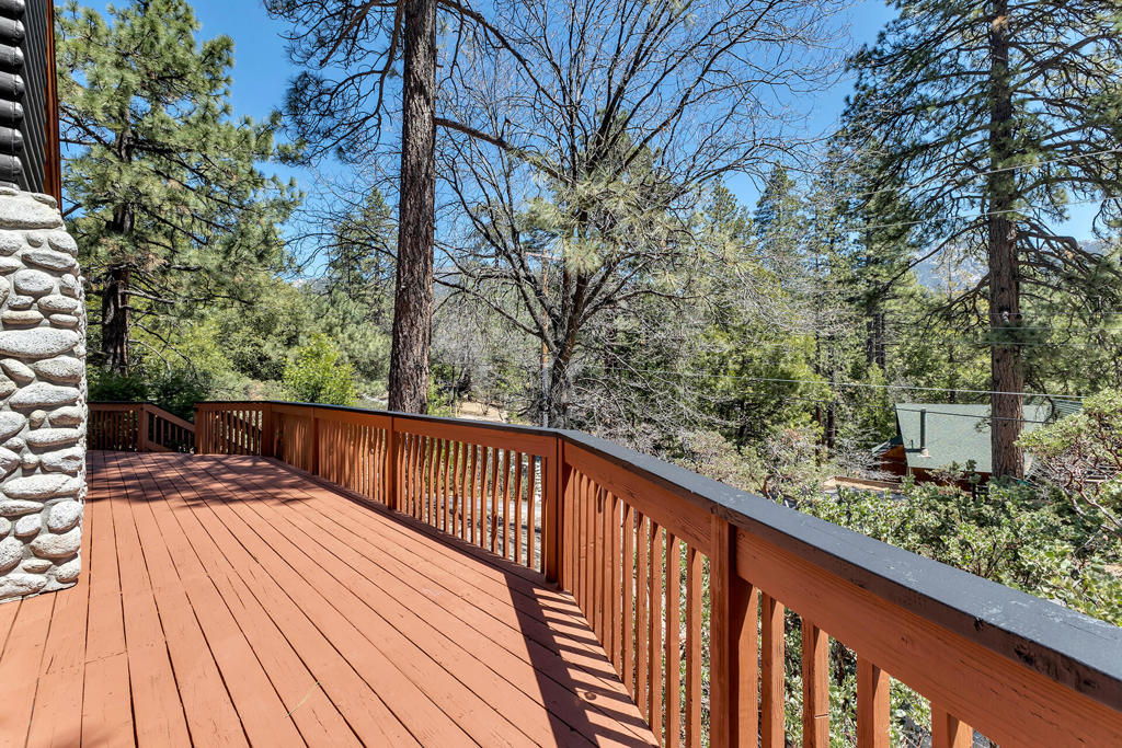 25607 Cedar Glen Drive