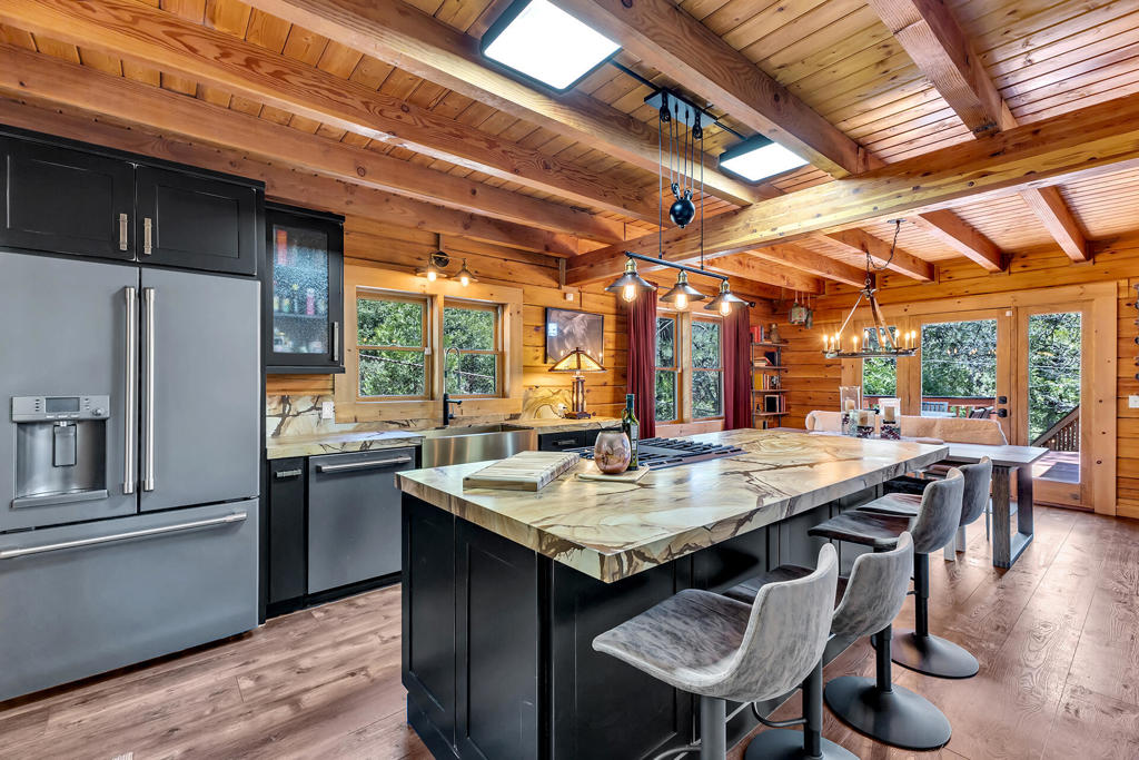 25607 Cedar Glen Drive