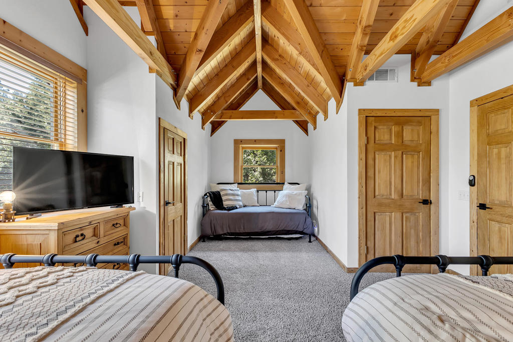 25607 Cedar Glen Drive