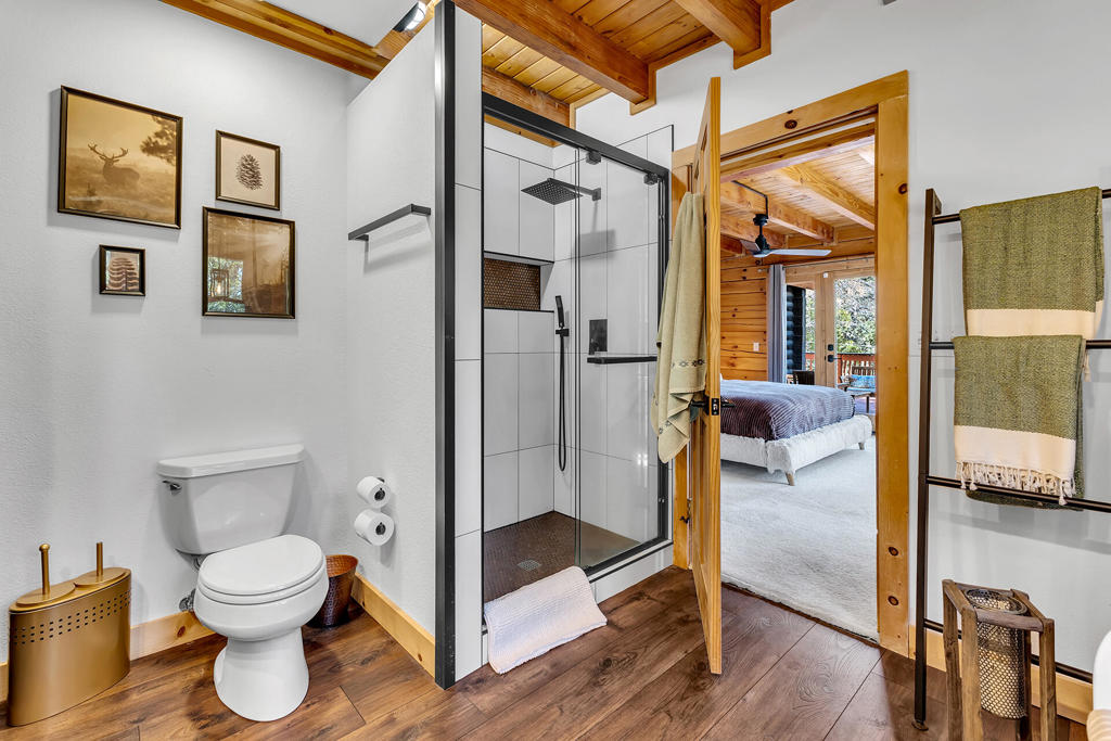 25607 Cedar Glen Drive