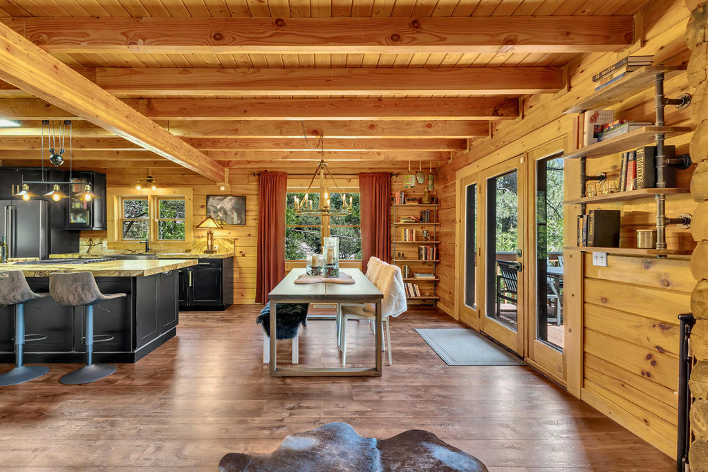 25607 Cedar Glen Drive